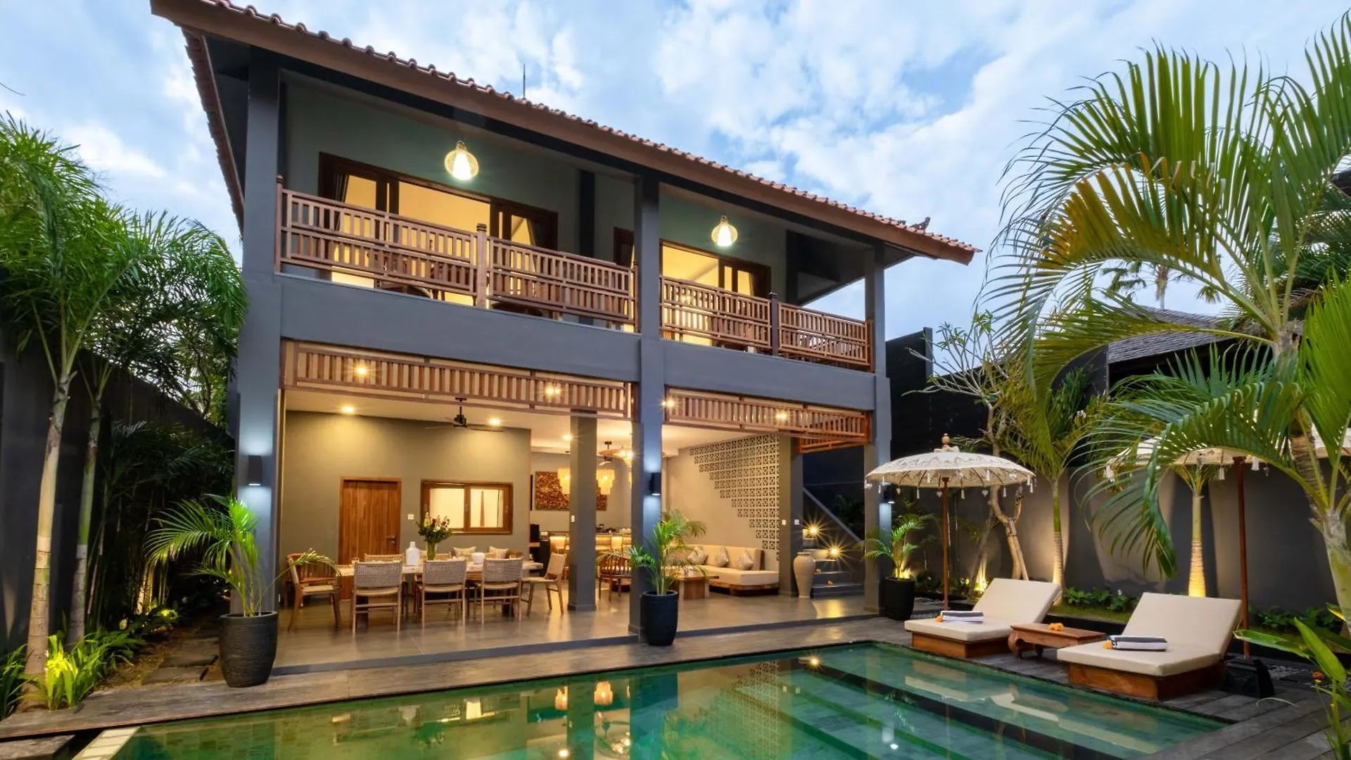 Alarte Estate By Villa Finder 塞米亚克